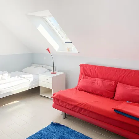 Haus Am Riff Tatil Evi
